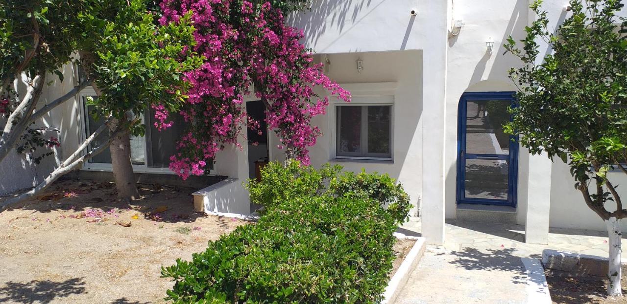 Ferienwohnung White And Blue,Finikas Syros Vissa Exterior foto